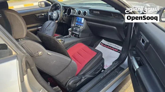 Ford Mustang 2023 photo 2