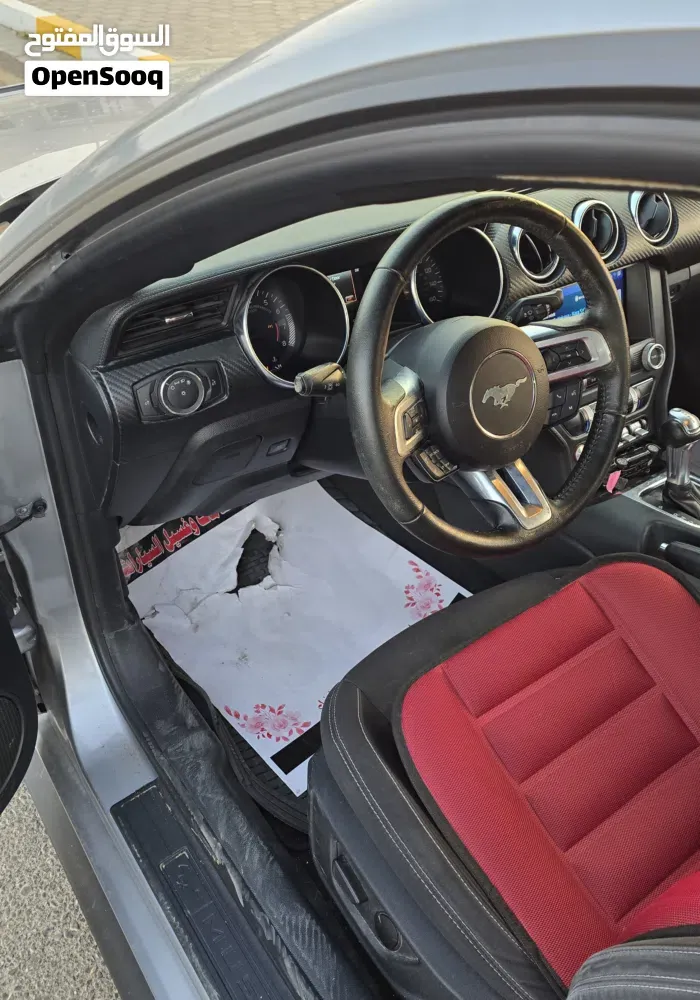 Ford Mustang 2023 photo 3