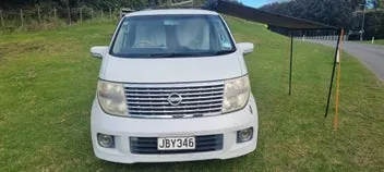 Nissan Elgrand 2006 photo 4