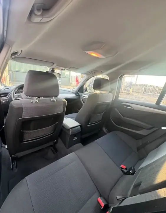 BMW X1 2012 photo 3