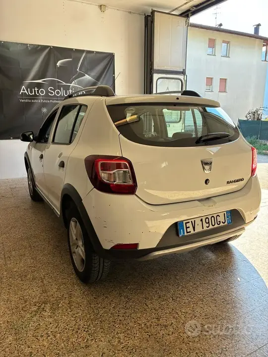 Dacia Sandero Stepway 2014 photo 3