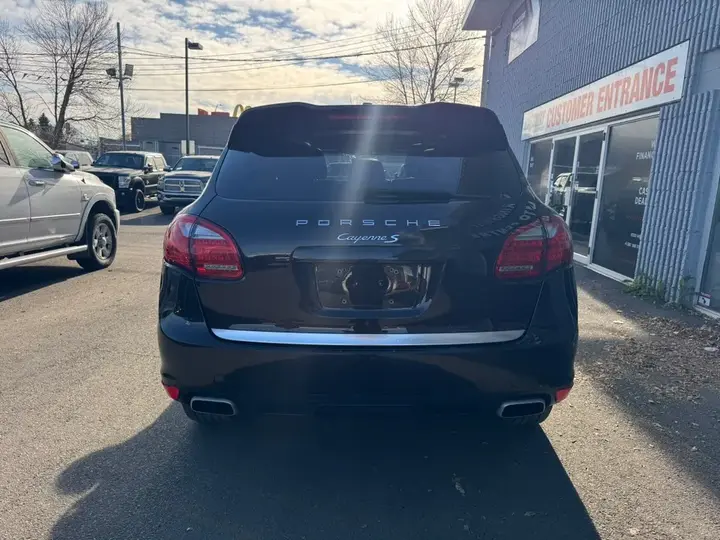 Porsche Cayenne 2014 photo 4