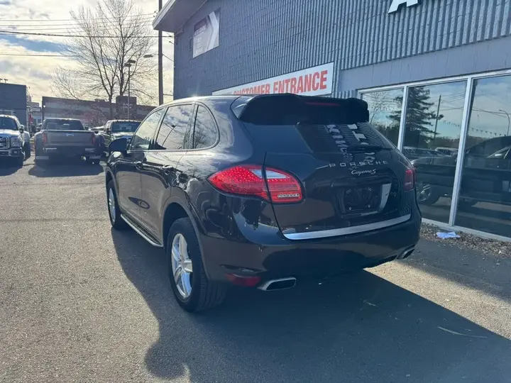 Porsche Cayenne 2014 photo 3