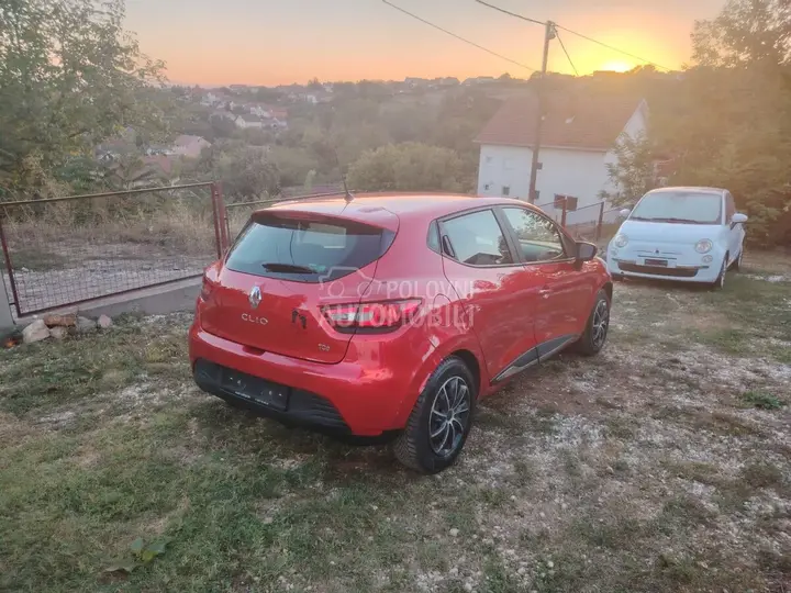 Renault Clio 2015 photo 4