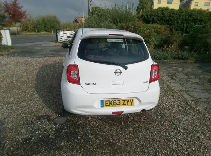 Nissan Micra 2013 photo 5