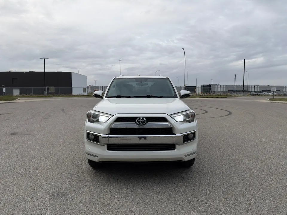 Toyota 4Runner 2016 photo 2
