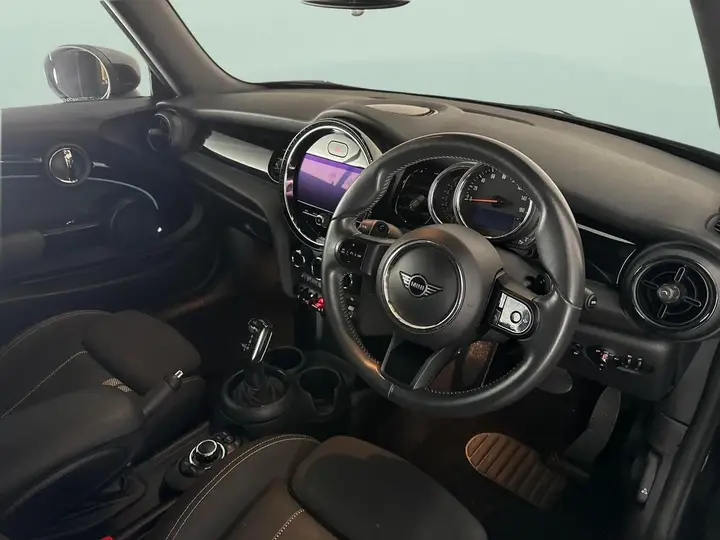 Mini Convertible 2022 photo 5
