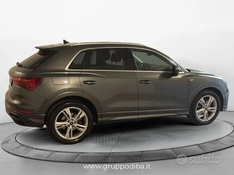 Audi Q3 2022 photo 4