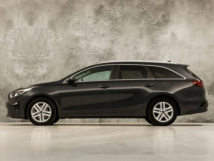 Kia Ceed 2022 photo 2
