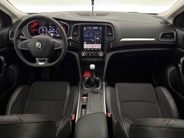 Renault Mégane 2023 photo 2