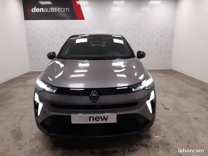 Renault Captur 2025 photo 2