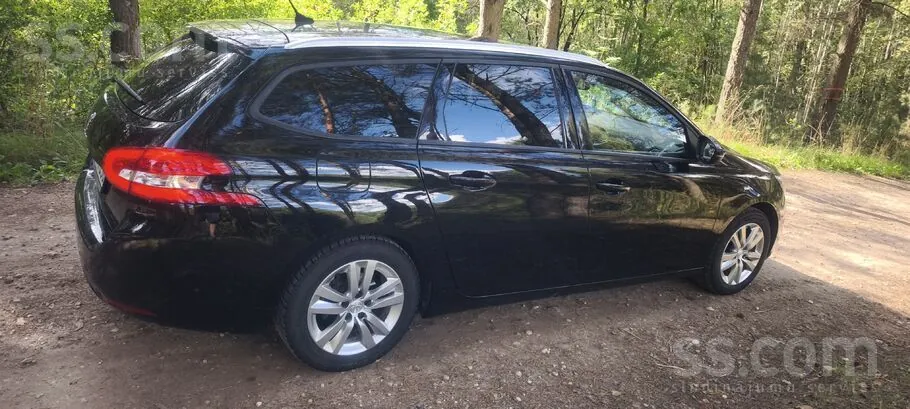 Peugeot 308 2018 photo 3