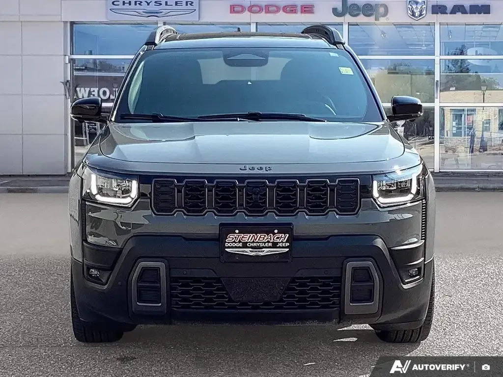 Jeep Cherokee 2026 photo 4