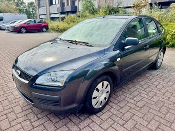 Ford Focus 2006 photo 2