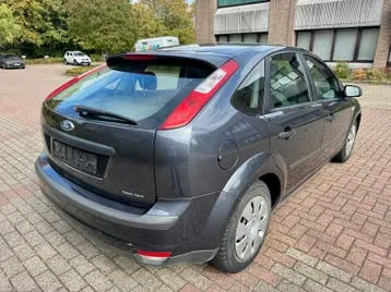 Ford Focus 2006 photo 3