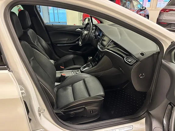 Opel Astra 2016 photo 5