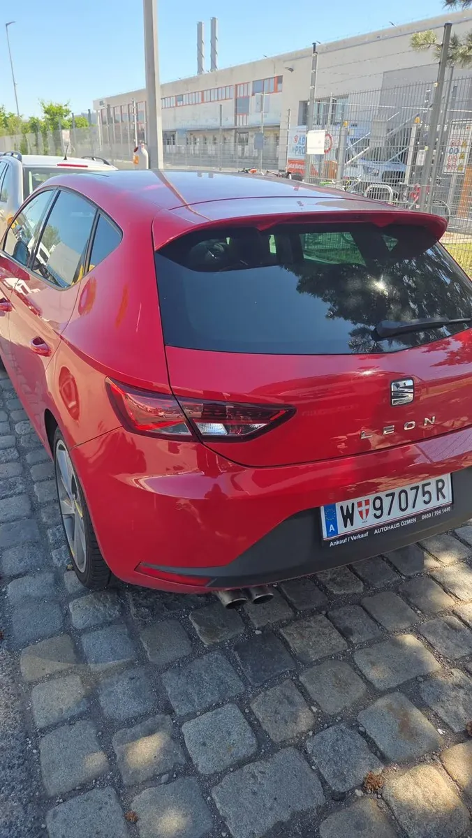 Seat Leon 2015 photo 3