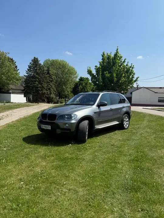 BMW X5 2008 photo 2