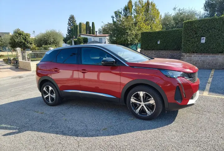 Peugeot 3008 2023 photo 3