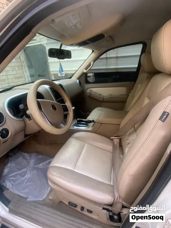 Ford Explorer 2008 photo 2