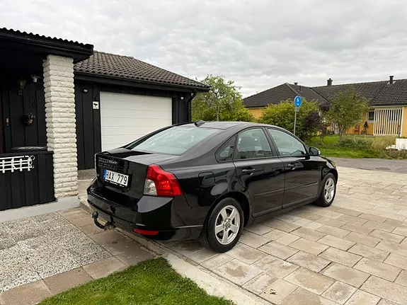 Volvo S40 2008 photo 2