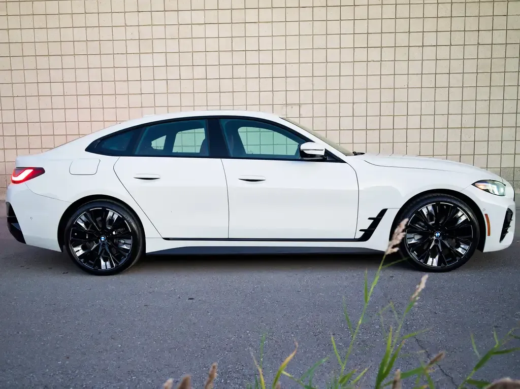 BMW 4 Series 2026 photo 3