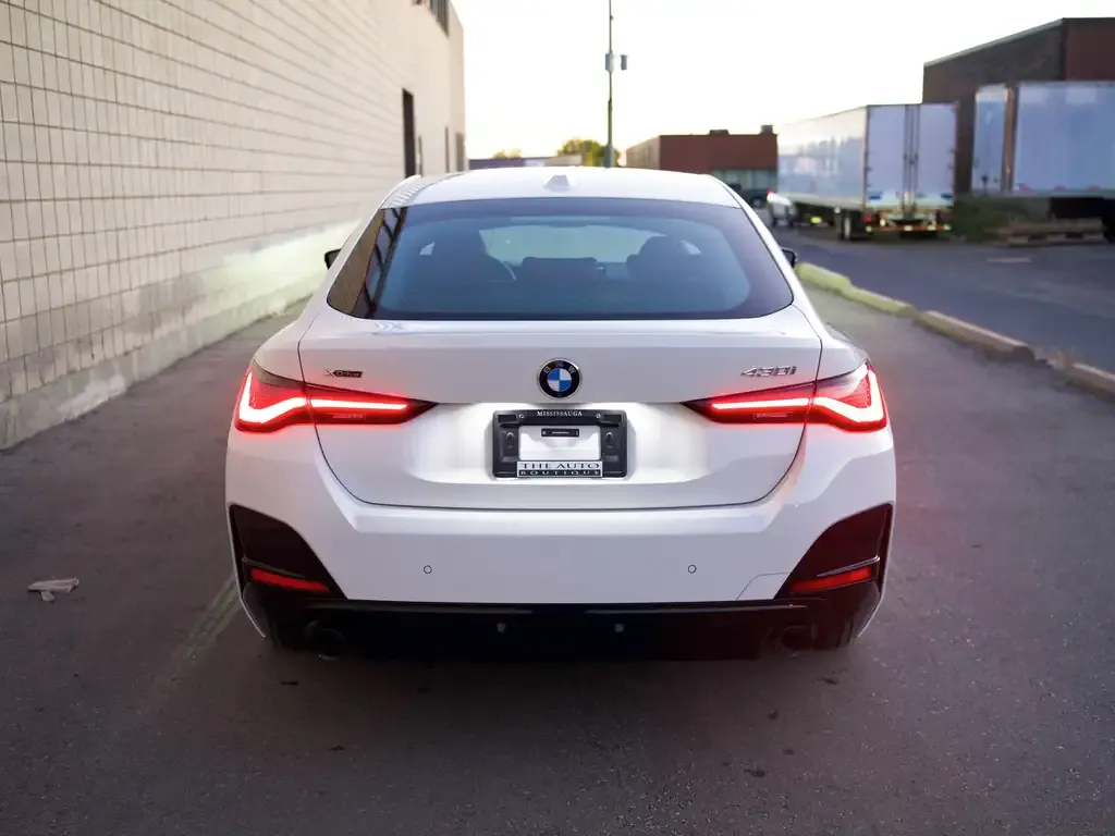BMW 4 Series 2026 photo 4