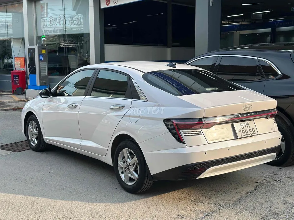 Hyundai Accent 2025 photo 4
