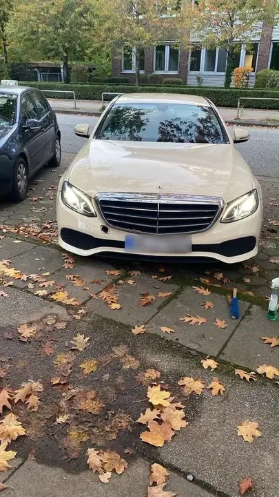 Mercedes-Benz E 200 D