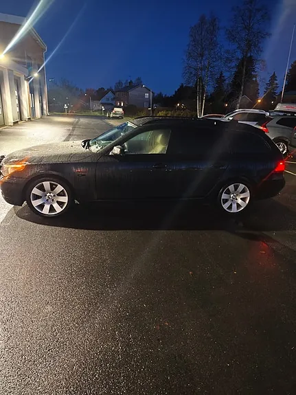 BMW 520D 2010 photo 2