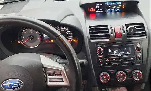 Subaru Forester 2013 photo 4