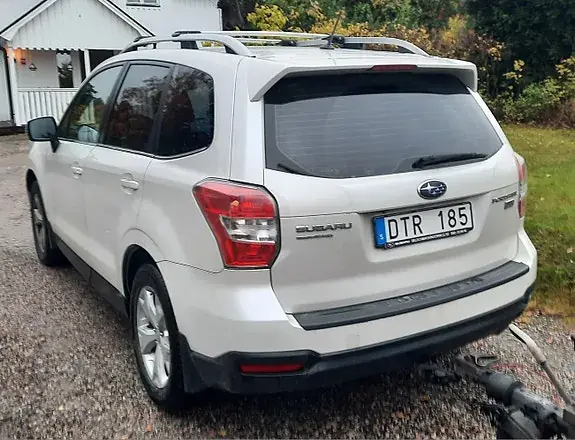Subaru Forester 2013 photo 2