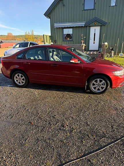 Volvo S40 2008 photo 2