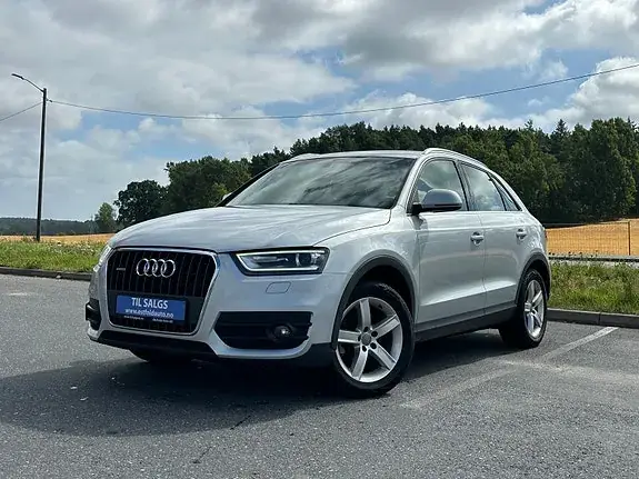 Audi Q3 2013 photo 2