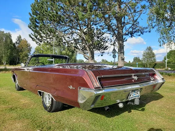 Chrysler 300 1967 photo 2