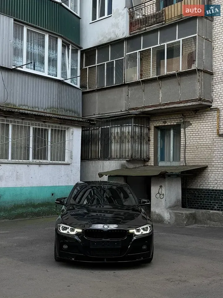 BMW 3 Series 2013 photo 4