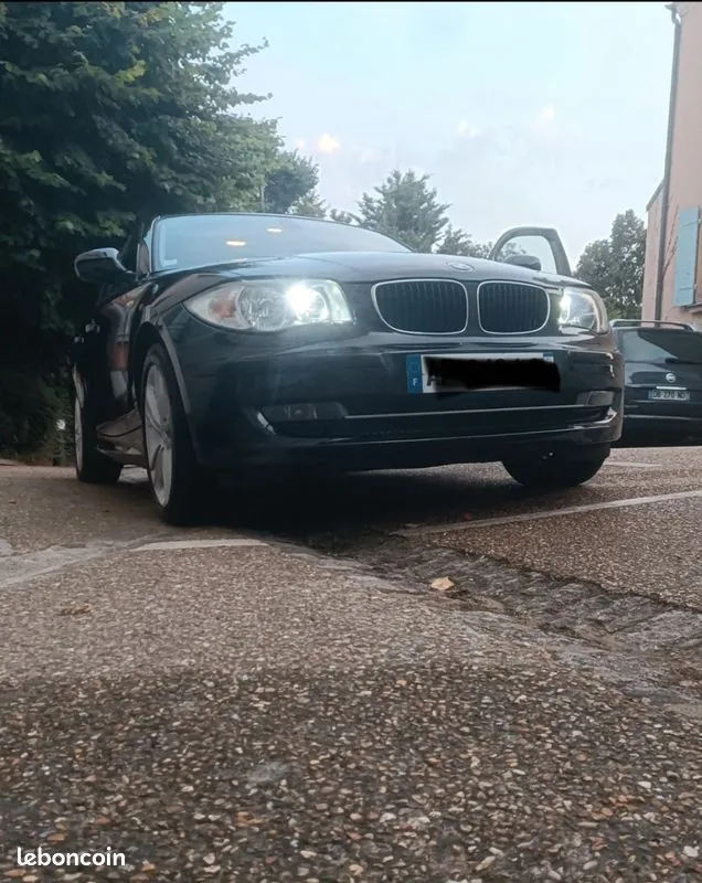 BMW 118D 2010 photo 3