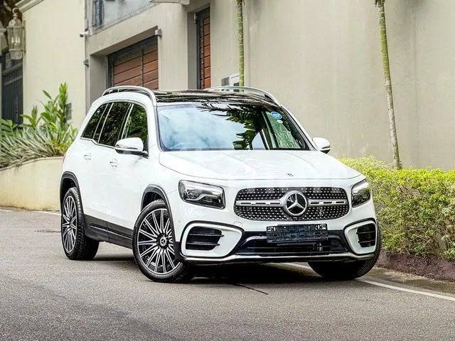 Mercedes-Benz Glb