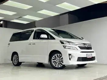 Toyota Vellfire 2013 photo 5
