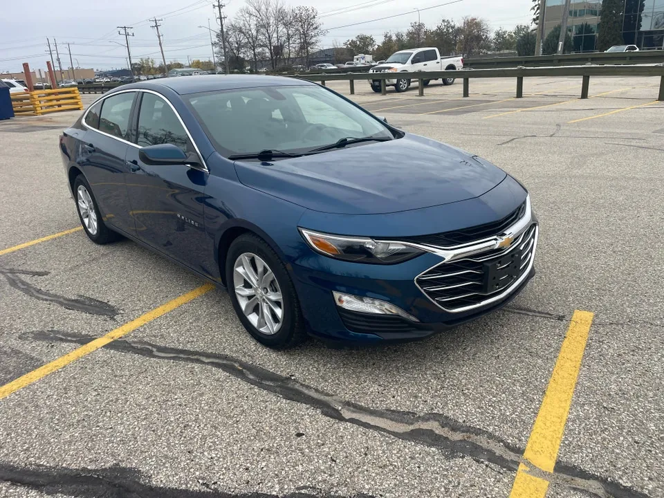 Chevrolet Malibu 2019 photo 3