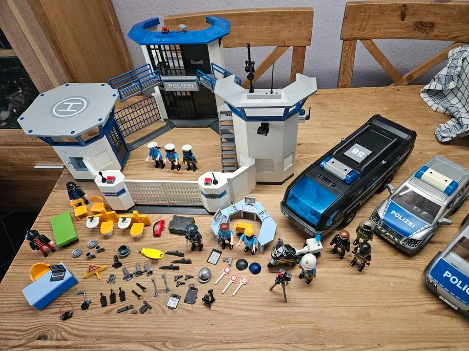 Playmobil Einsatzkomande Zentrale