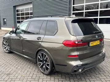 BMW X7 2022 photo 3