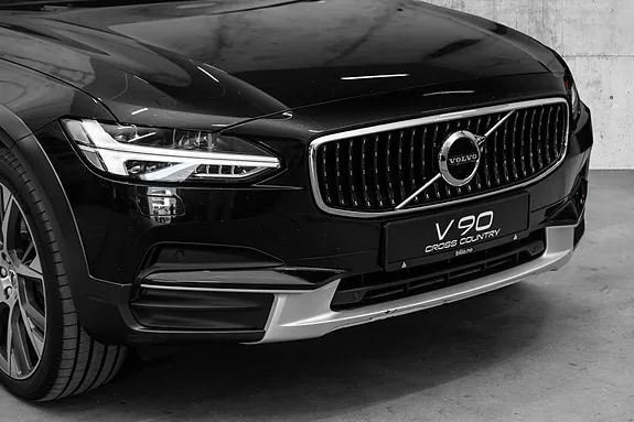 Volvo V90 Cross Country 2019 photo 2