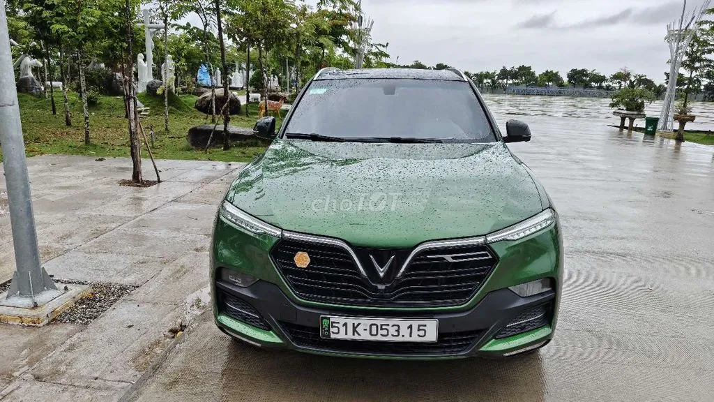 Vinfast Lux Sa2.0 2021 photo 2