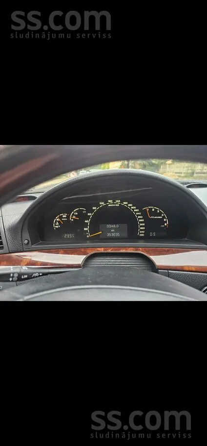 Mercedes-Benz S500 1999 photo 4
