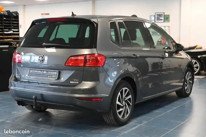 Volkswagen Golf 2017 photo 4