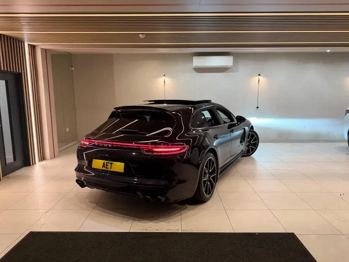 Porsche Panamera 2020 photo 2