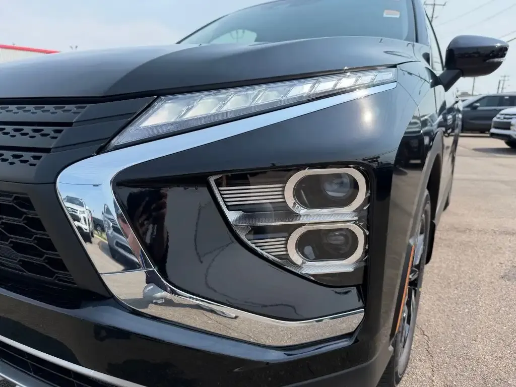 Mitsubishi Eclipse Cross 2026 photo 3