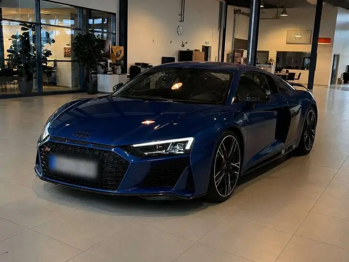 Audi R8 2024 photo 4