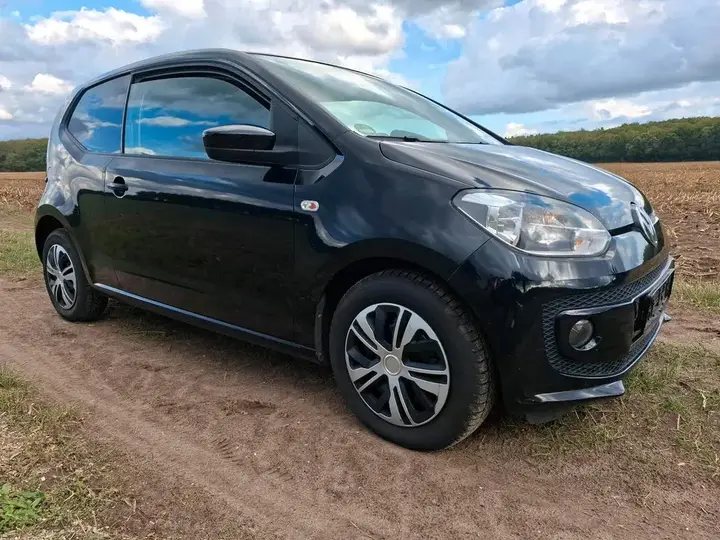 Volkswagen Up
